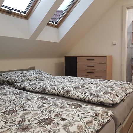 Apartman V Aleji Slavkov u Brna Eksteriør bilde