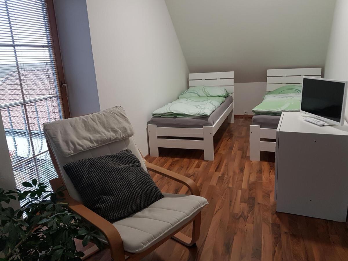 Apartman V Aleji Slavkov u Brna Eksteriør bilde